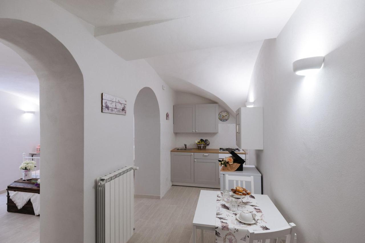 ドルチェアックアLa Casa Di Anetiアパートメント エクステリア 写真